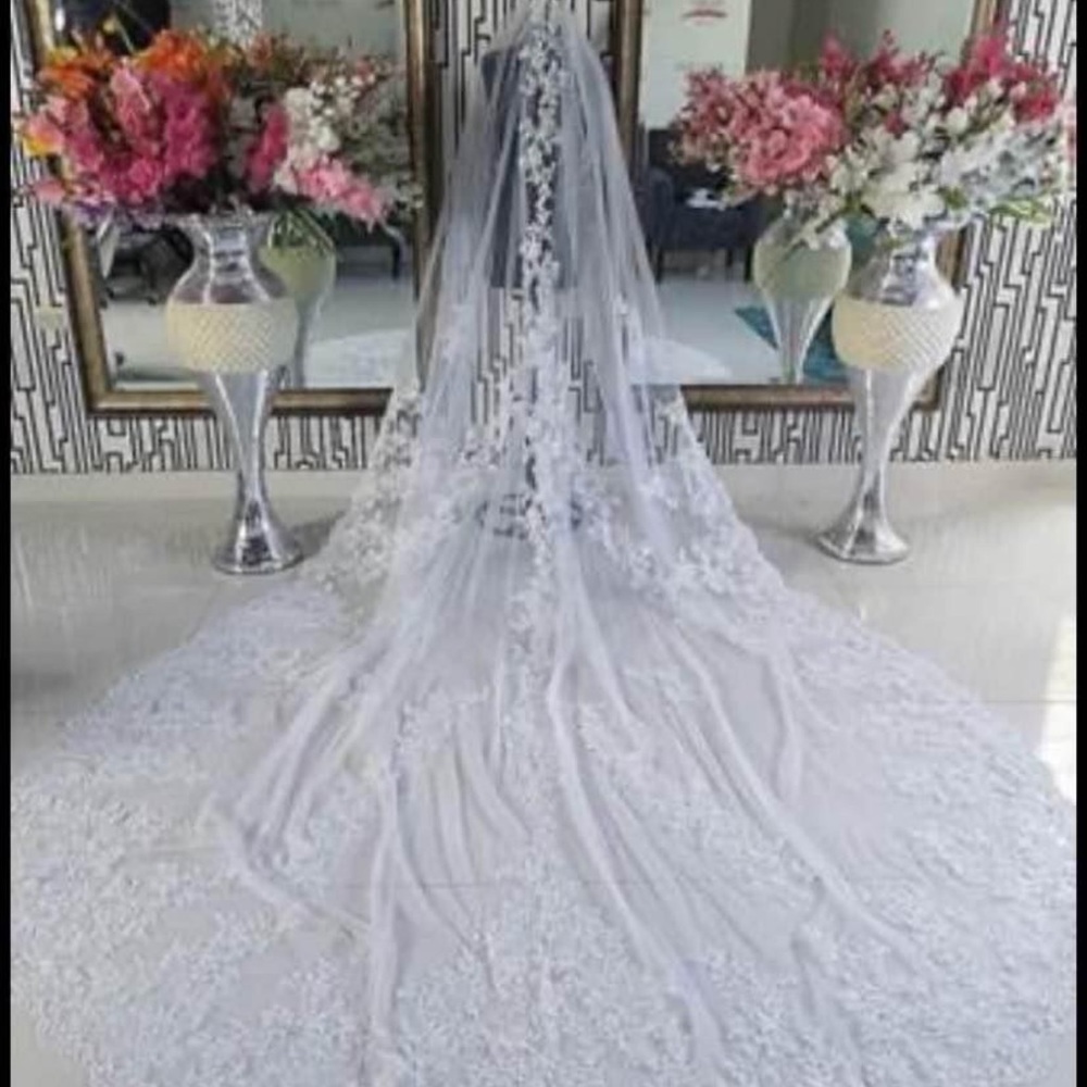 Cathedral Veil